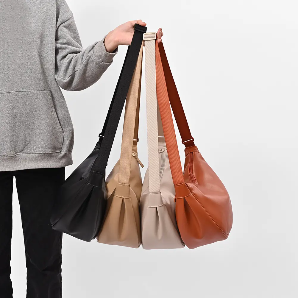 Crescent Bag for Women Men Adjustable Strap Crossbody Bag PU Leather Inner Pocket Handbag Zipper Hobo Bag