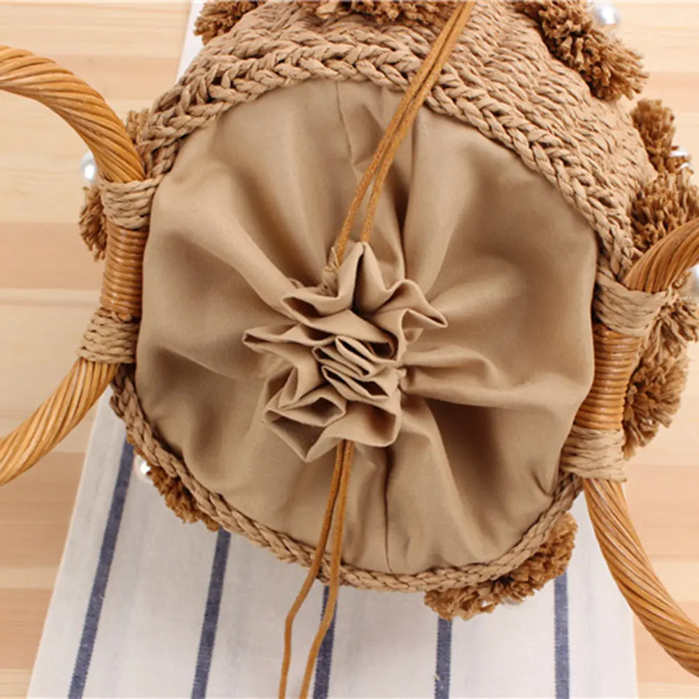 Women Straw Tote Handbag with Pearls Bohemia Bucket Handbag Hand-Woven Straw Bag Summer Holiday Beach Bag