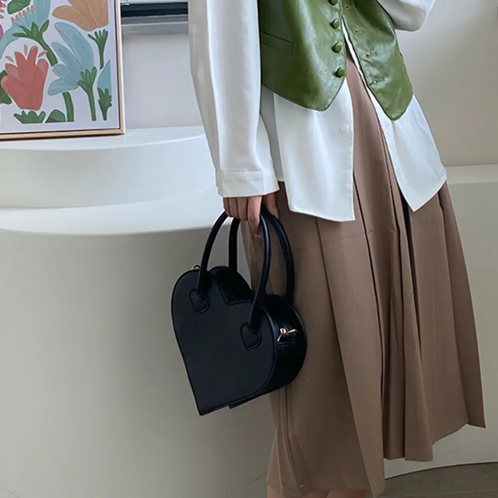 Shoulder Bag Leather Casual Shoulder Bag Small Tote Female Travel Underarm Top Handle Bag Outdoor Shopping Business