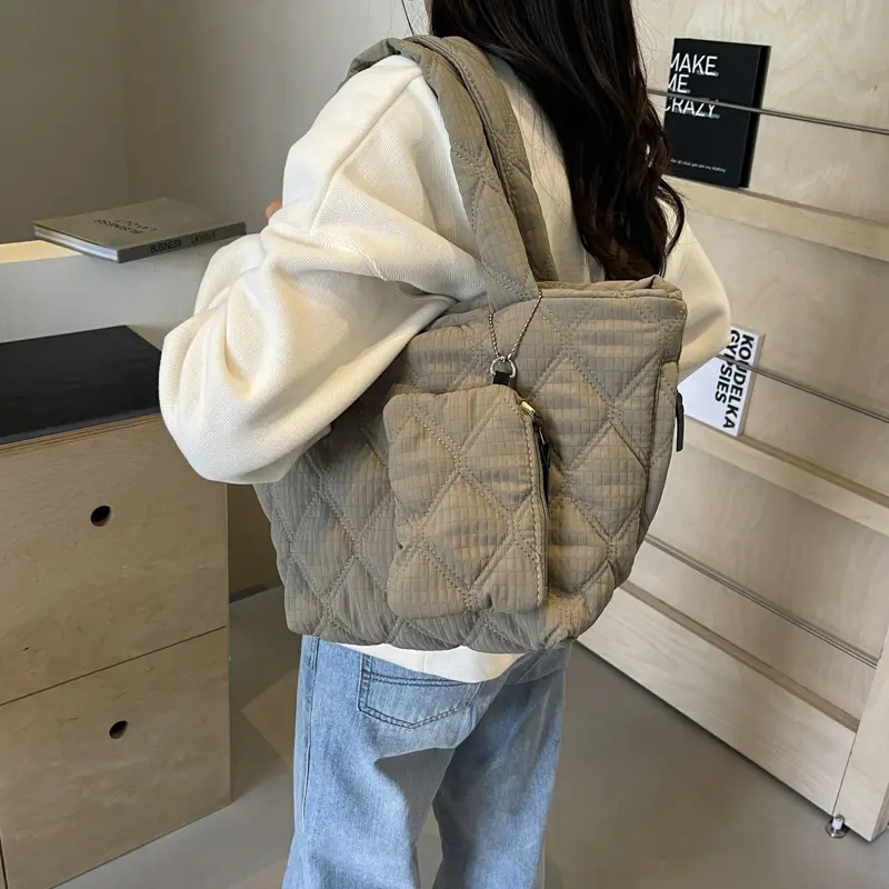 Women Puffer Tote Bag Large Capacity Top Handle Handbag Diamond Pattern Solid Color for Work Travel Gym Shop