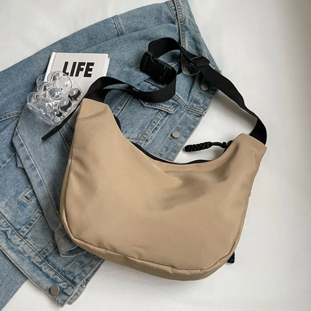 Fashion Messenger Bag Trendy Sports Bag Large Capacity Crescent Commuting Bag Solid Color Small Shoulder Purses for Women Girls