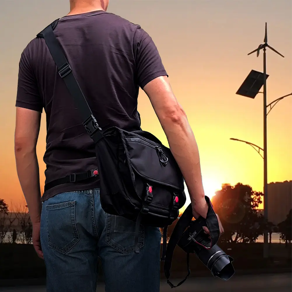 Men Motorcycle Shoulder Bag Nylon Waterproof Casual Crossbody Bag Cycling Travel Messenger Bag for Outdoor Cycling Exercising