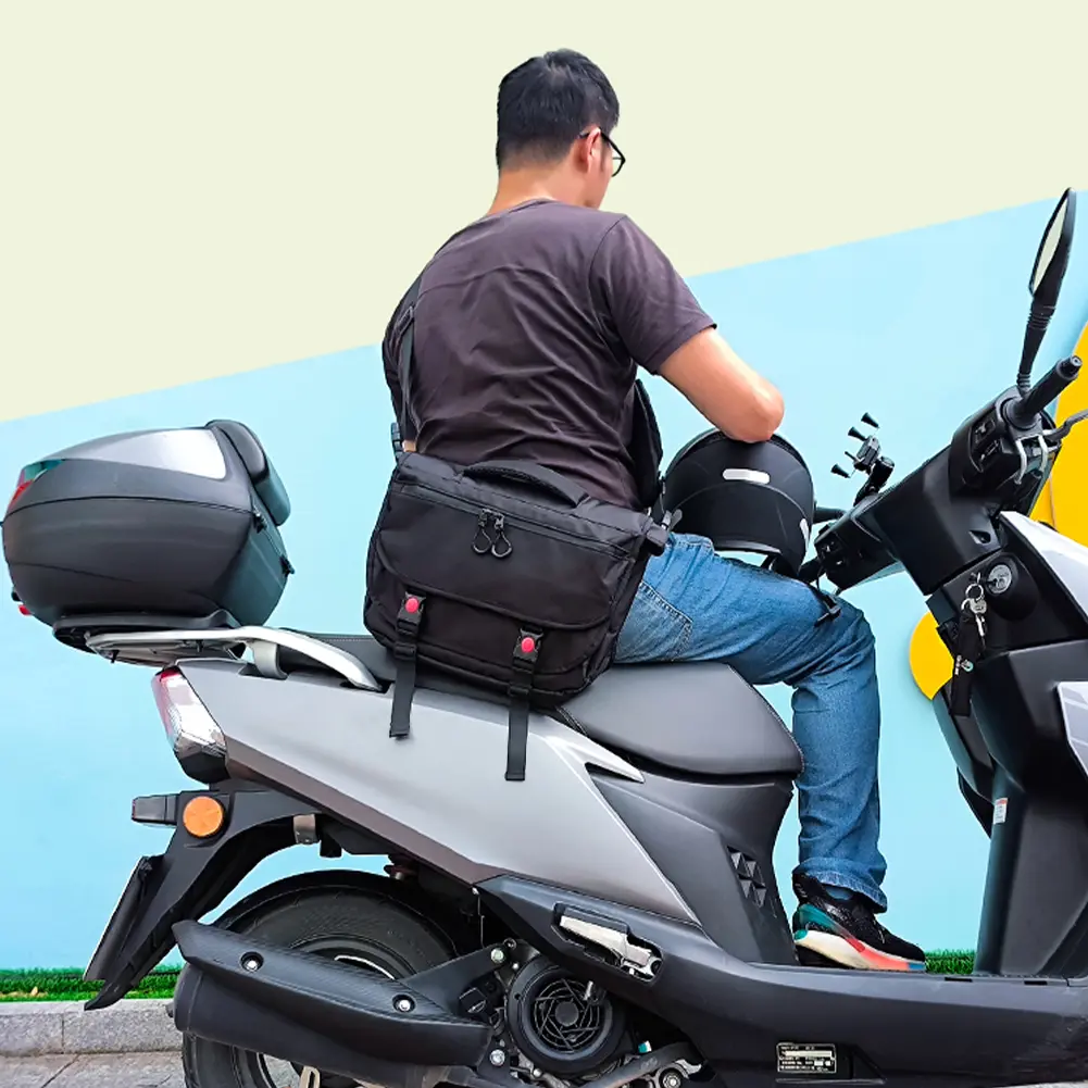 Men Motorcycle Shoulder Bag Nylon Waterproof Casual Crossbody Bag Cycling Travel Messenger Bag for Outdoor Cycling Exercising