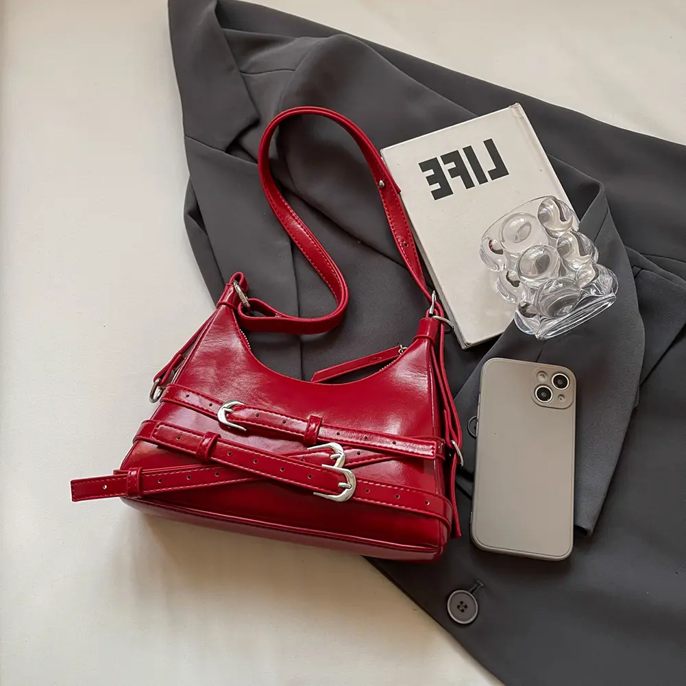 Women PU Stylish Underarm Bag Zip Closure Trendy Crossbody Bag Large Capacity Single Shoulder Bag Adjustable Strap Chic Hobo Bag