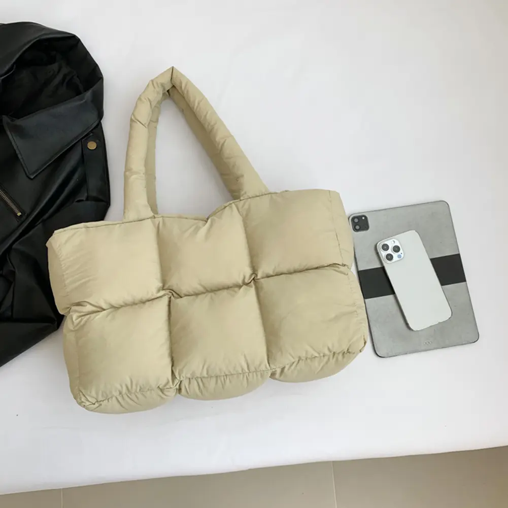 Women Puffer Shoulder Bag Solid Color Quilted Single Shoulder Bag Large Capacity Soft Cloud Tote Bag Trendy Commuting Bags