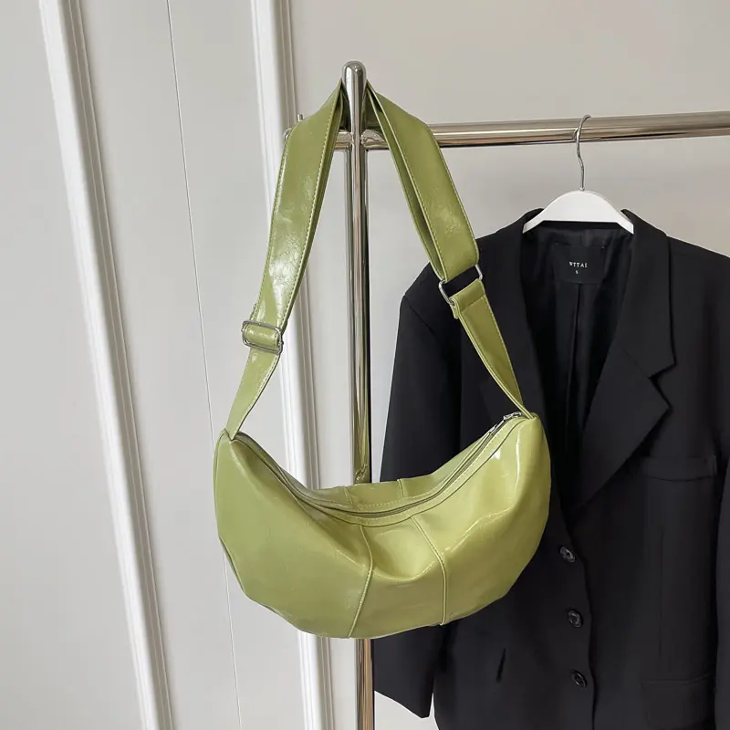 Women Dumpling Crossbody Bag PU Leather Half Moon Everyday Purse Large Capacity Vintage Sling Bag Female Commute Bag