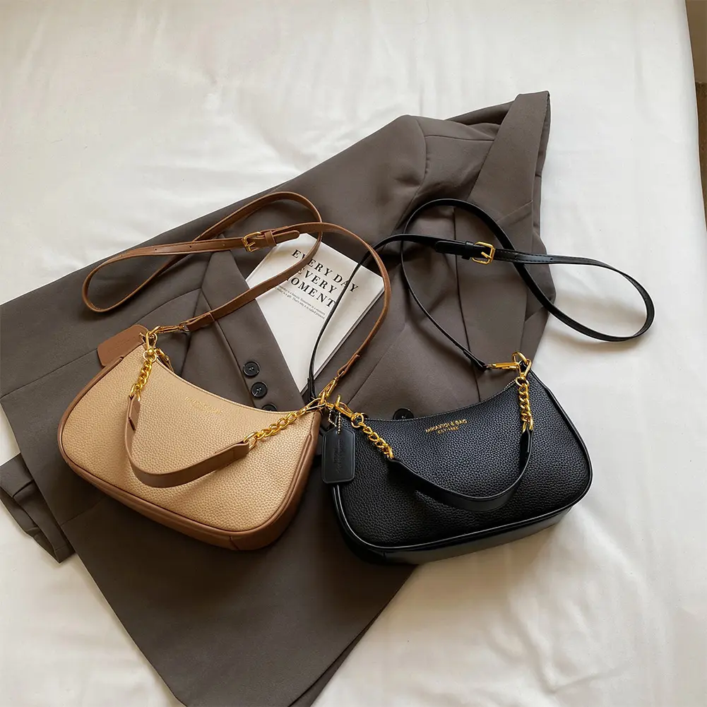 Shoulder Bag for Women Adjustable Strap Underarm Bag PU Leather Zipper Closure Crescent Bag Casual Handbag for Work Travel