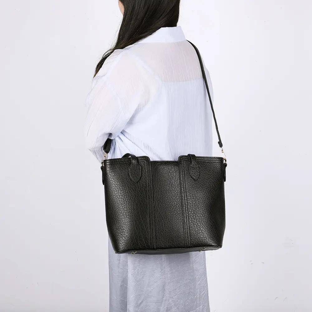 Ladies All-Match Bucket Bag Large Capacity Simple Crossbody Bag Stylish Sling Bag Leisure Bag with Matching Clutch