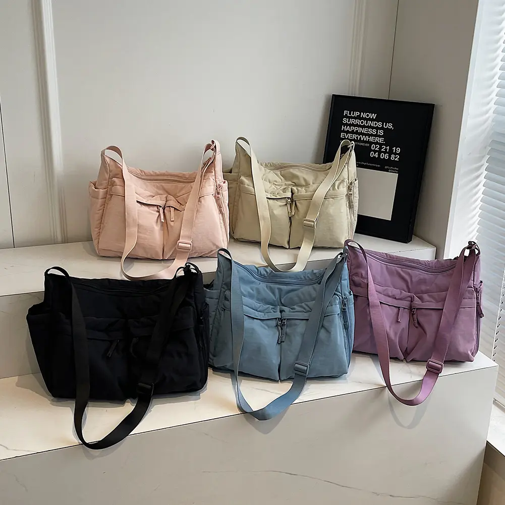 Women Puffy Crossbody Bag Large Capacity Simple Tote Handbag Adjustable Strap Padded Satchel Bag Female Commute Bag