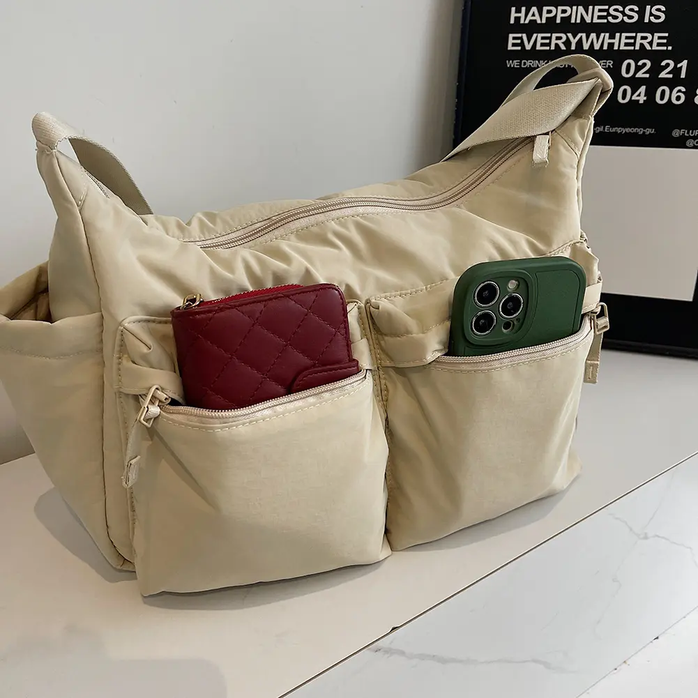 Women Puffy Crossbody Bag Large Capacity Simple Tote Handbag Adjustable Strap Padded Satchel Bag Female Commute Bag