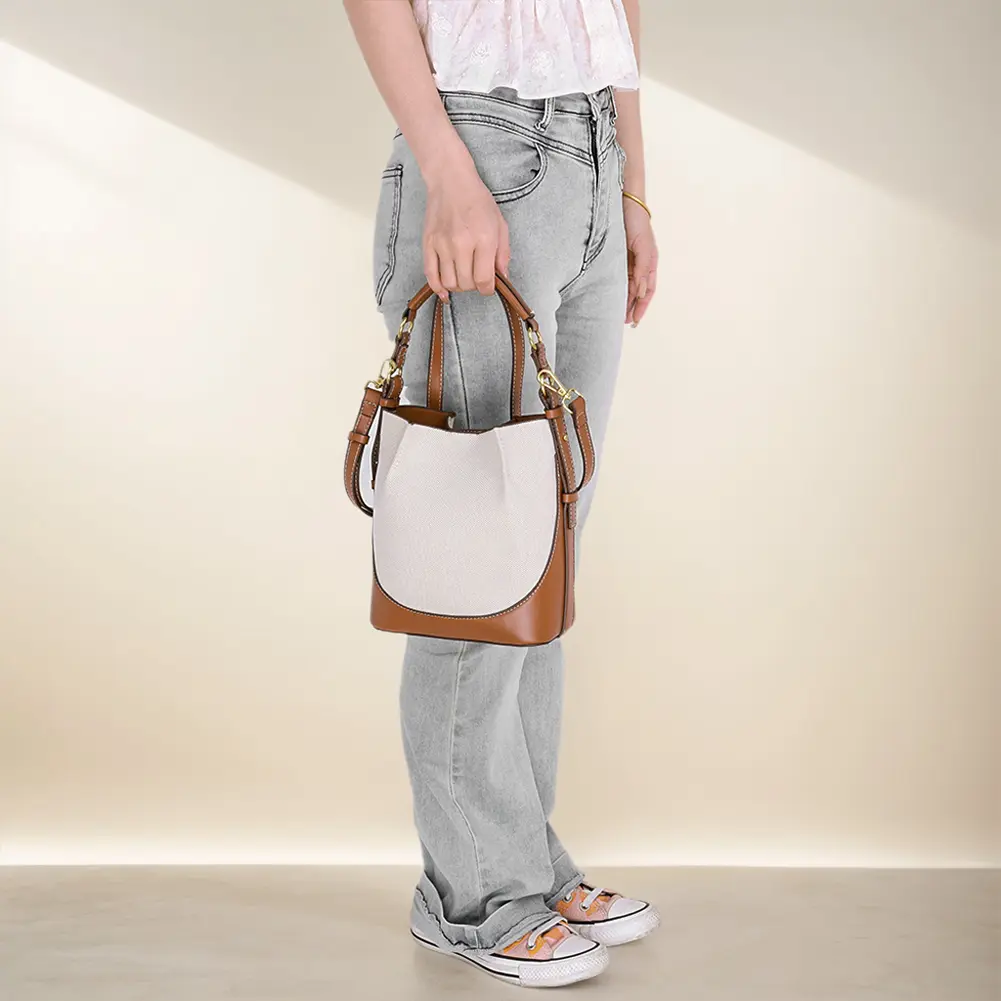 Women PU Bucket Bag Single Shoulder Bag Large Capacity Chic Hobo Bag Adjustable Strap Elegant Handbag for Outdoor Travel