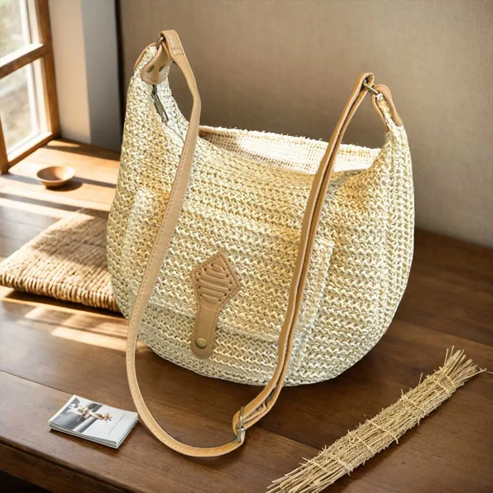 Straw Woven Shoulder Bag for Women Adjustable Shoulder Strap Handbag Zipper Trendy Clutch Purse for Vacation Travel Shopping