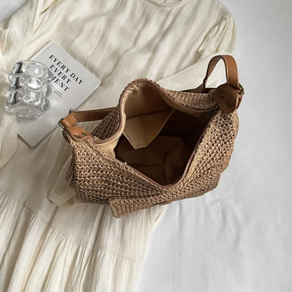 Straw Woven Shoulder Bag for Women Adjustable Shoulder Strap Handbag Zipper Trendy Clutch Purse for Vacation Travel Shopping