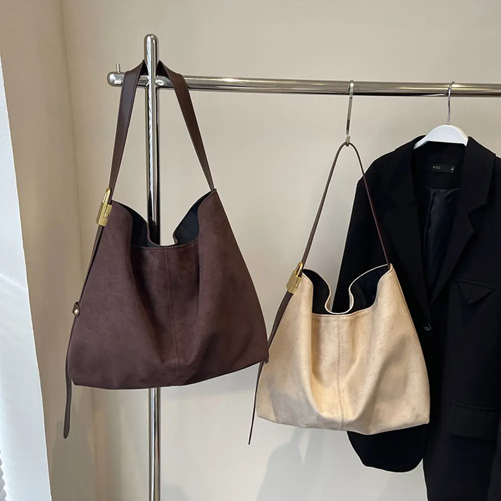 Women Slouchy Crossbody Bag Large Capacity Suede Simple Tote Bag Adjustable Strap Casual Satchel Bag Ladies Outdoor Bag