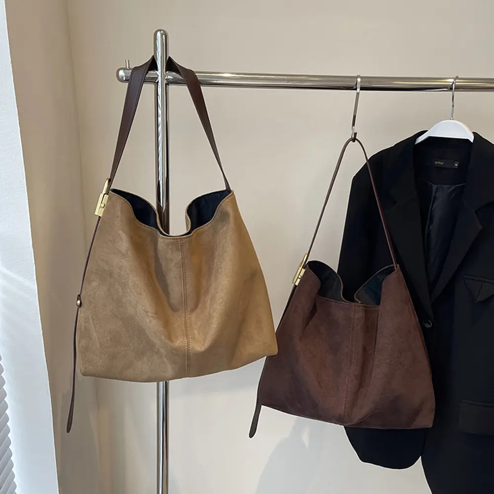 Women Slouchy Crossbody Bag Large Capacity Suede Simple Tote Bag Adjustable Strap Casual Satchel Bag Ladies Outdoor Bag
