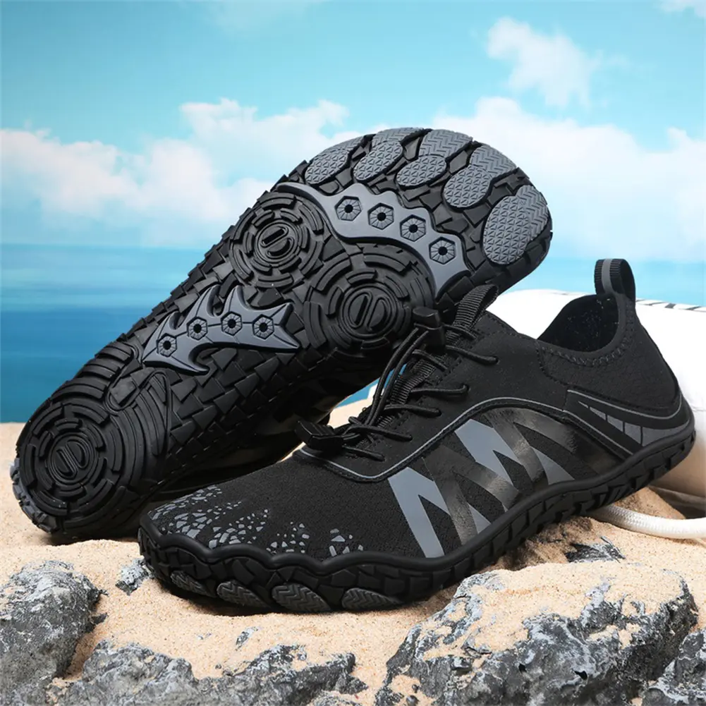Water Shoes Barefoot Beach Sandals Breathable Upstream Aqua Shoes Qiuck Drying Lightweight Hiking Shoes Beach Swimming Footwear