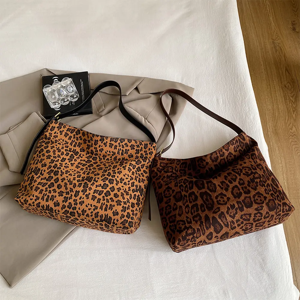 Women Retro Leopard Hobo Handbag Large Capacity Faux Suede Tote Handbag Zipper Shopping Bag Adjustable Shoulder Straps for Women