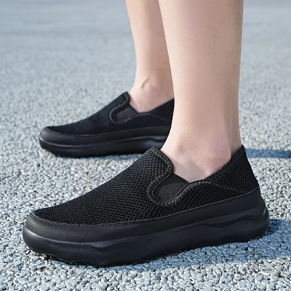 Men Low-Top Running Sneakers Non-Slip Mesh Slip-On Shoes Wear-Resistant Trendy Knitting Slippers for Sailing Jogging Gardening