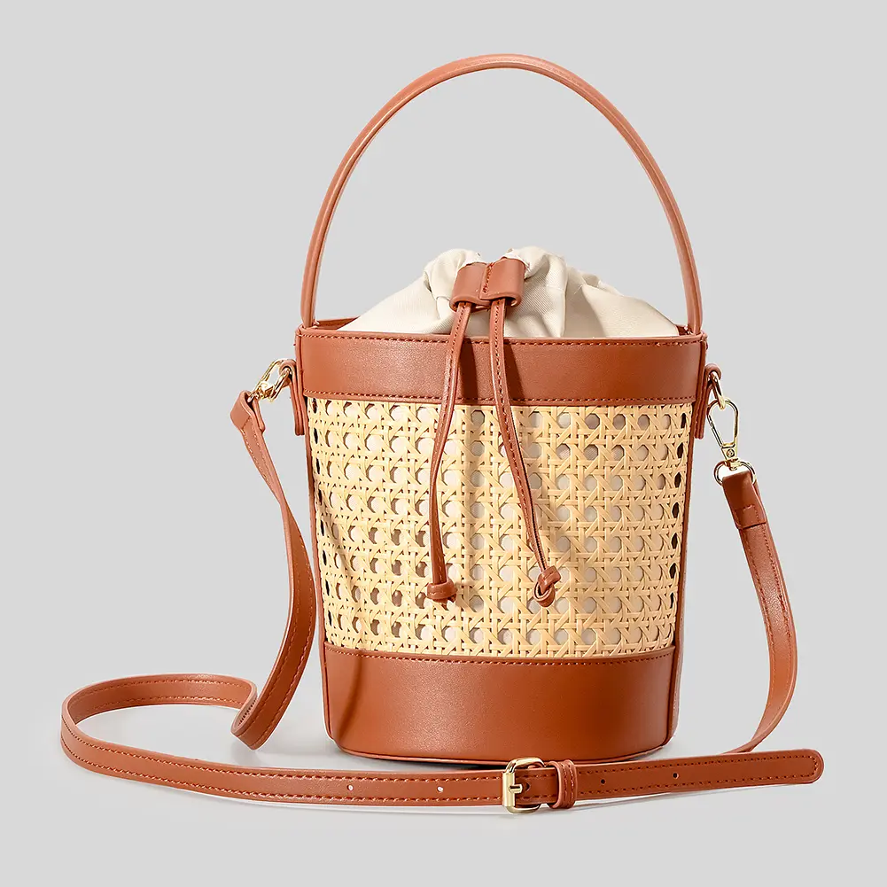 Straw Beach Bag PU Leather Summer Hollow Shoulder Bag Vacation Bag Holiday Travel Handbag for Women