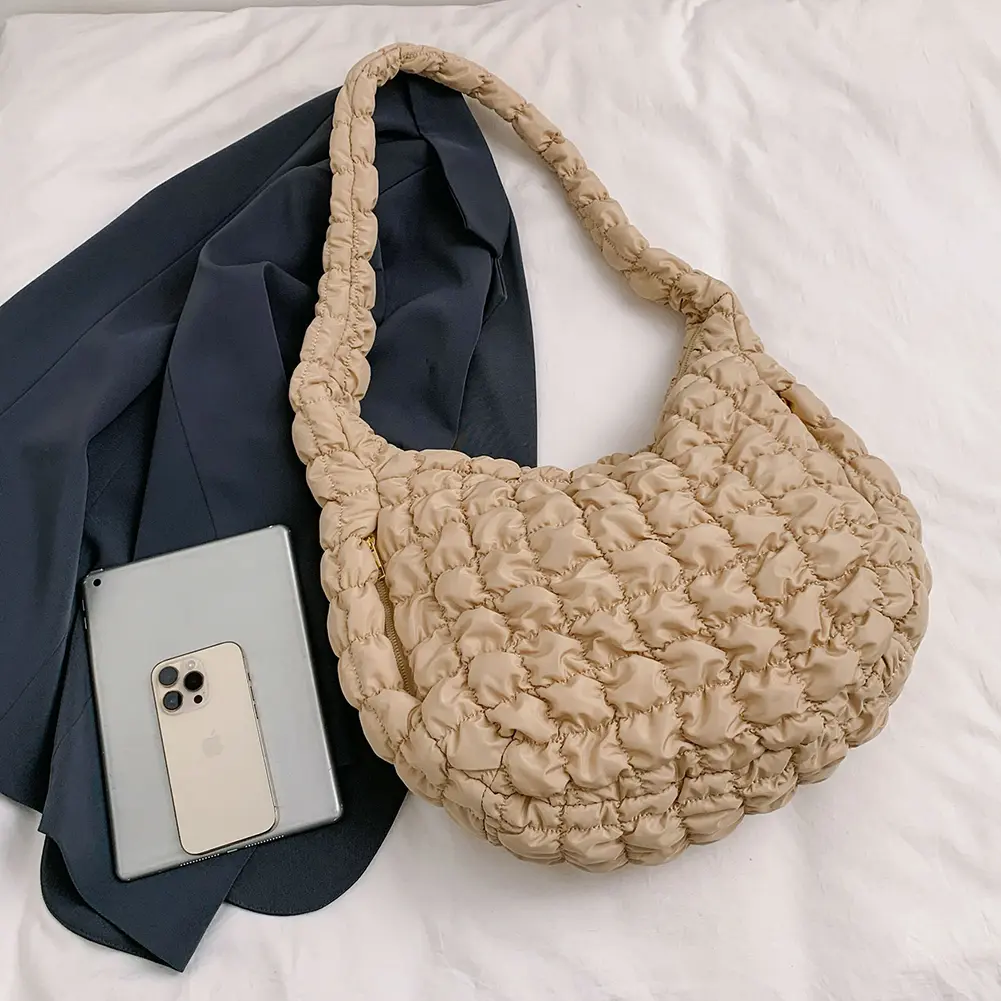 Women Quilted Shoulder Bag Big Capacity Down Hobo Bag Lightweight Puffy Crossbody Bag Bubble Satchel Bag Winter Shopper Bag