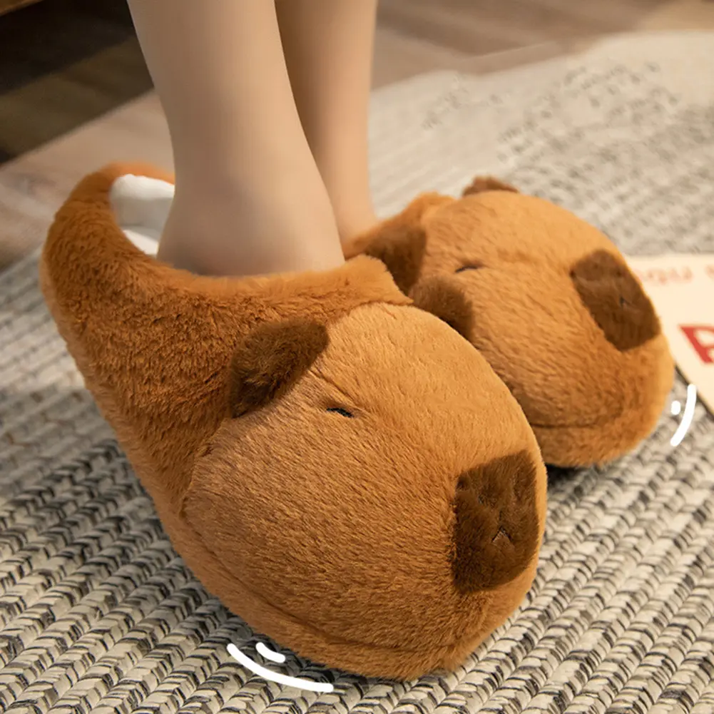 Women Plush Capybara Slippers Anti-Skid Capybara Animal Slippers Soft Cartoon Capybara Slippers Comfortable Indoor Home Slippers