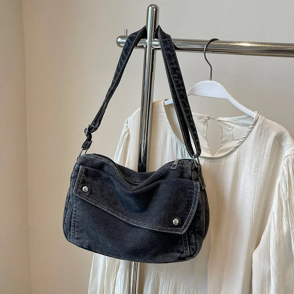 Denim Aesthetic Crossbody Bag Handbag Casual Retro Women Hobo Bag Lightweight Jean Purses with Adjustable Strap Travel Shopper