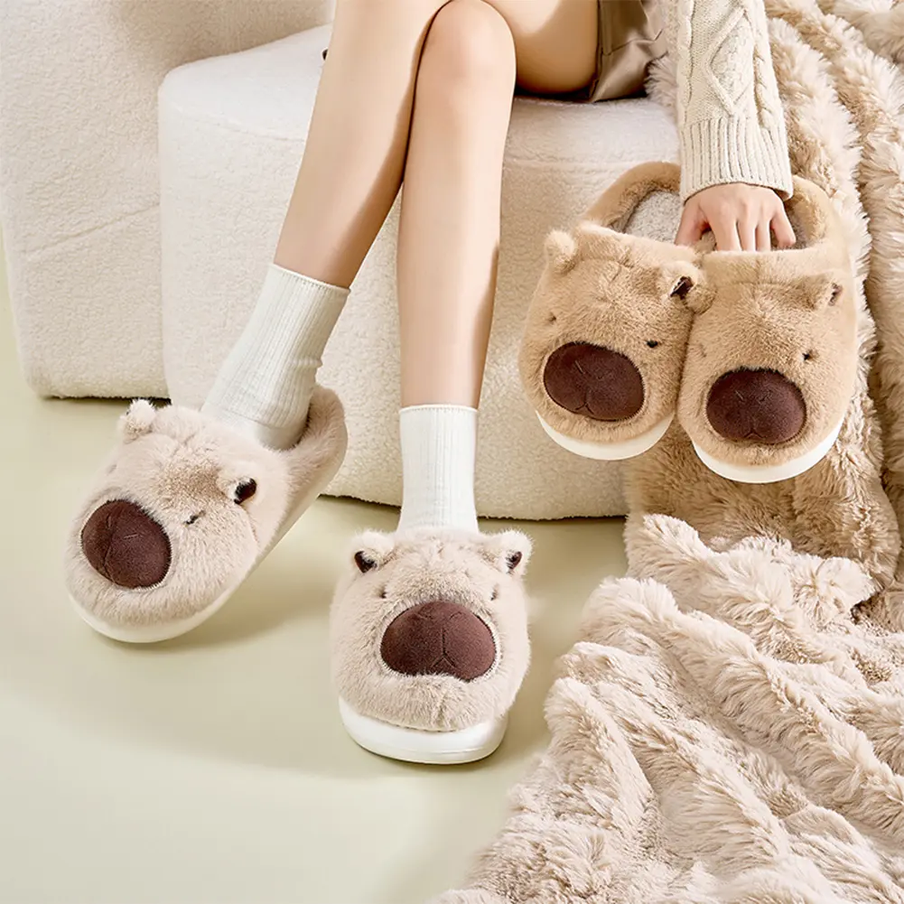 Plush Capybara Slippers Slip-on House Shoes Comfortable Fluffy Couple Slippers Non-Slip Furry Animal Slippers for Indoor Bedroom