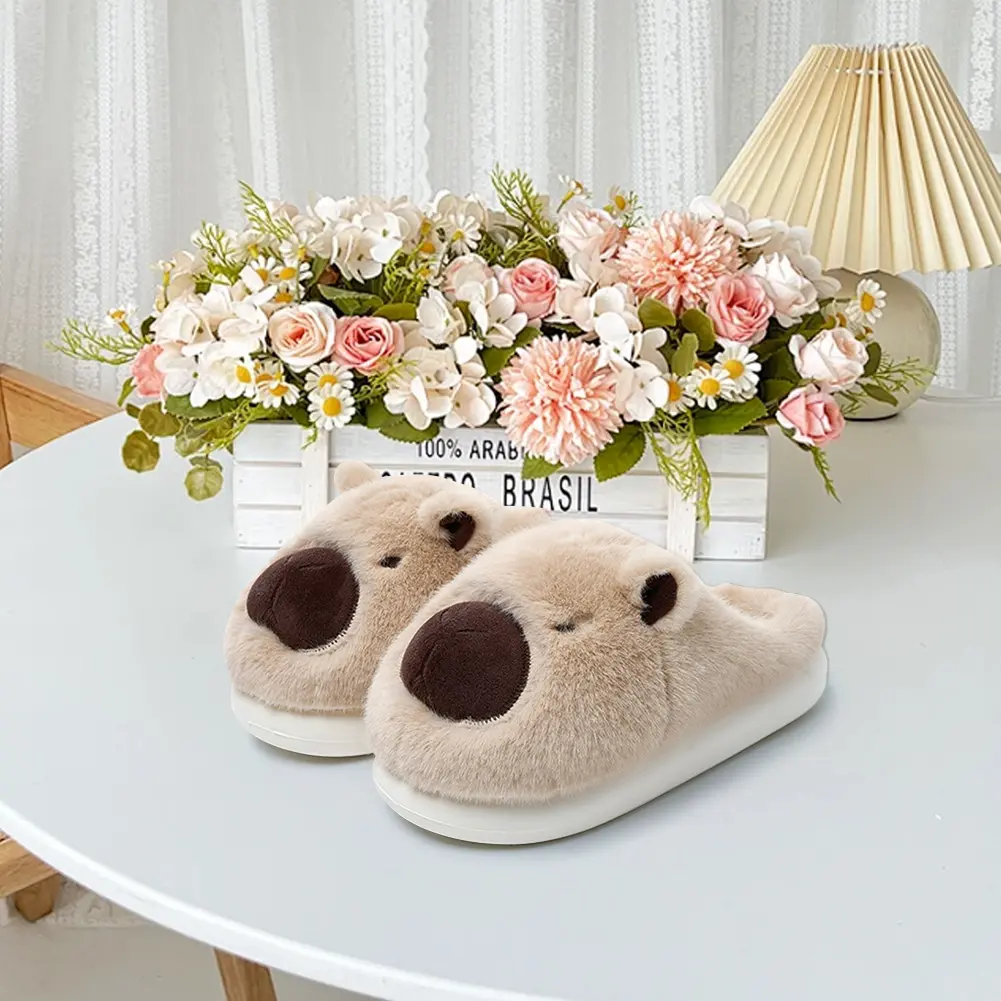 Plush Capybara Slippers Slip-on House Shoes Comfortable Fluffy Couple Slippers Non-Slip Furry Animal Slippers for Indoor Bedroom