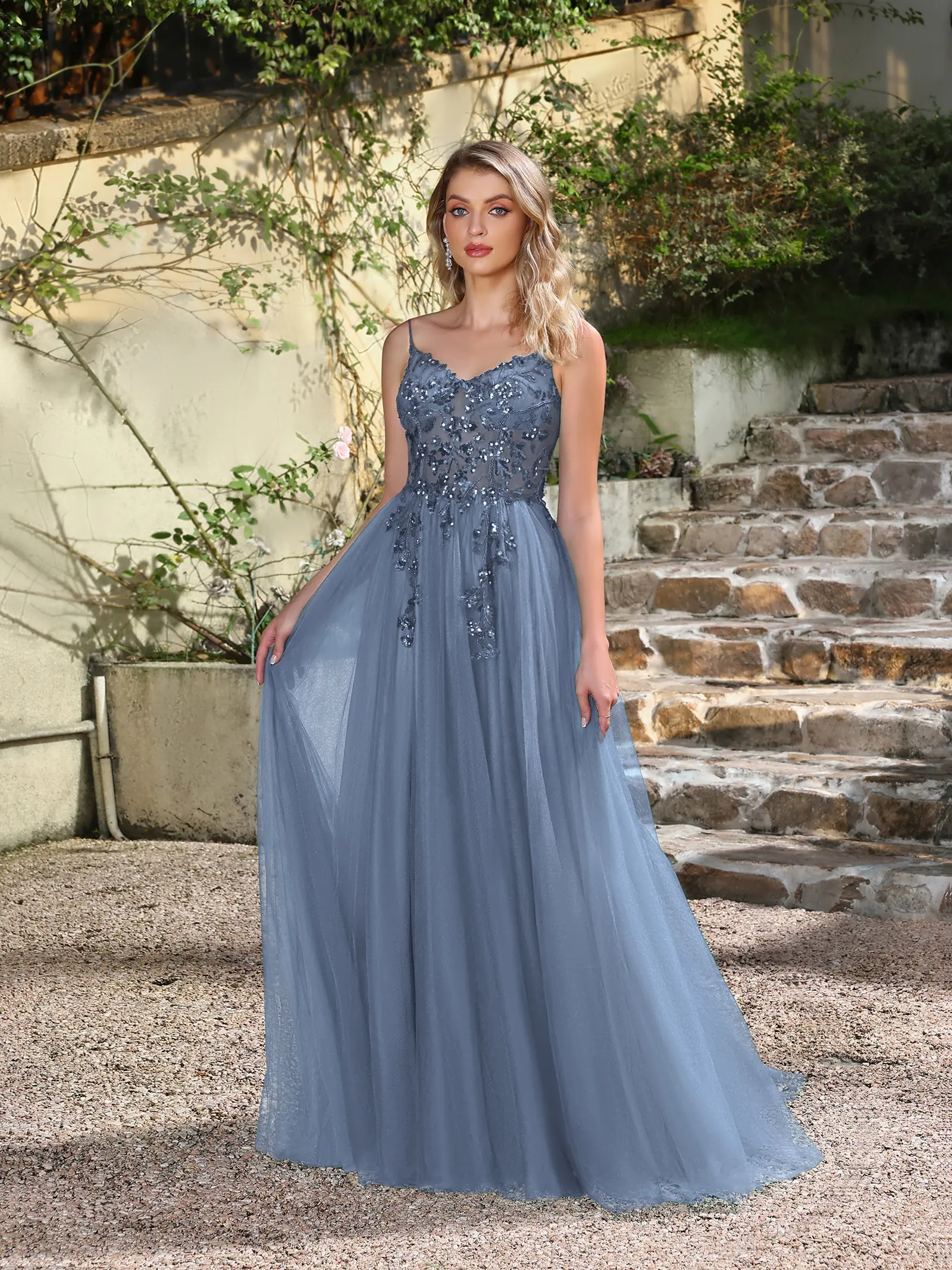 MisShow Sexy Suspender Dress Spaghetti Straps Illusion Applique V-Neck Backless Evening Dress Tulle A-Line Maxi Train Split Gown