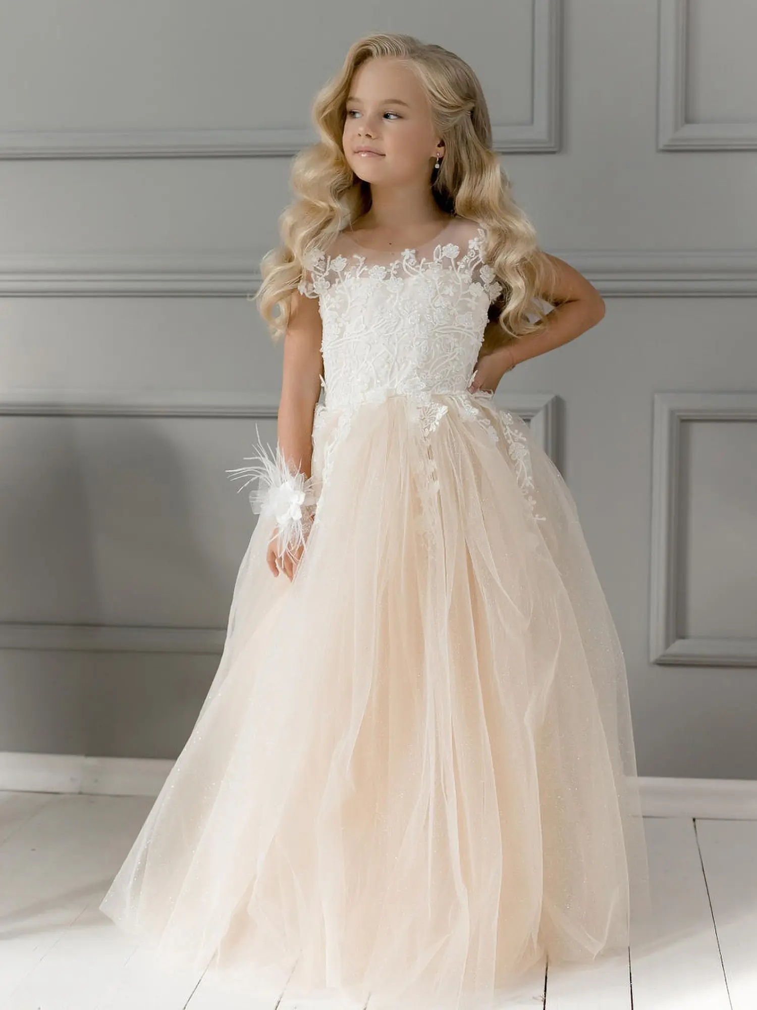 2024 Tulle Lace Flower Girl Dresses For Wedding Bridesmaid Kids Baby Children Long Princess Party First Communion Evening Dress