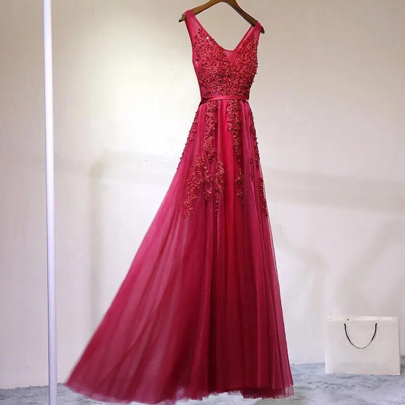 Beadeding Appliques Prom Dresses Elegant Tulle V-Neck Sleeveless Sexy Backless Evening Dress Princess Bridesmaid Dress Vestidos