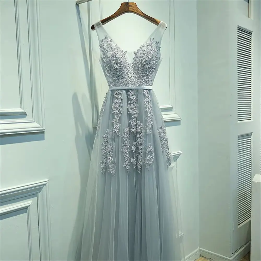 Beadeding Appliques Prom Dresses Elegant Tulle V-Neck Sleeveless Sexy Backless Evening Dress Princess Bridesmaid Dress Vestidos