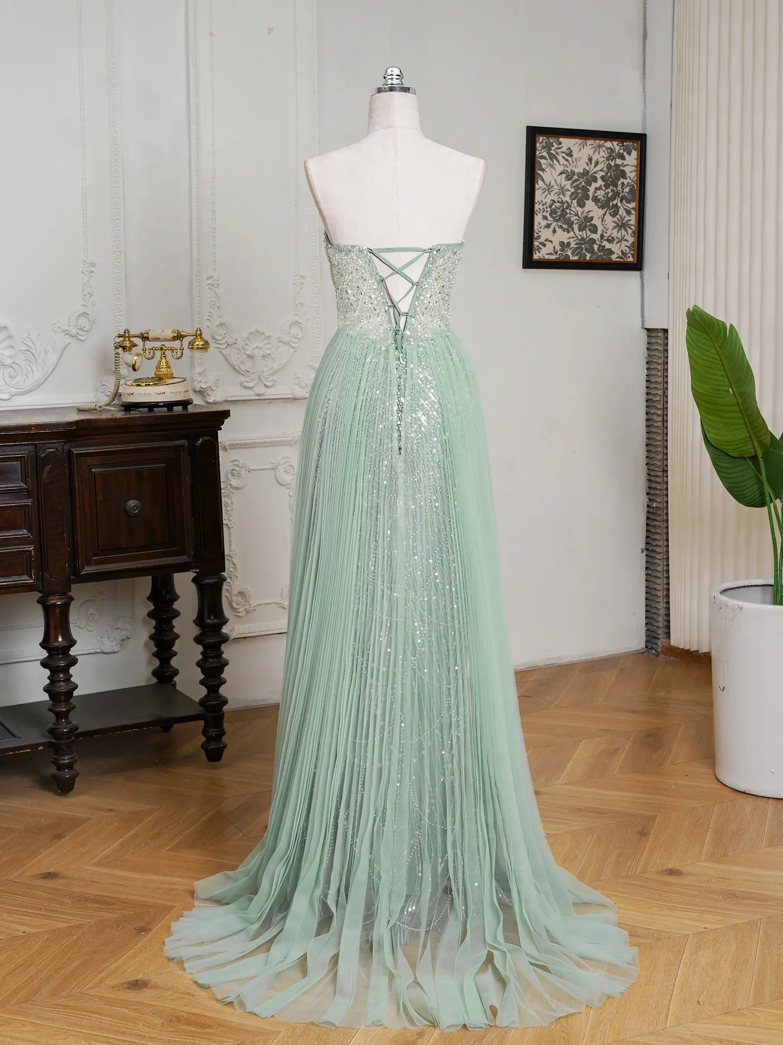 MisShow Luxury Beaded Evening Dresses Strapless Sweetheart Collar Sequins Mermaid Dress Lace-up Backless Sheer Split Train Gowns