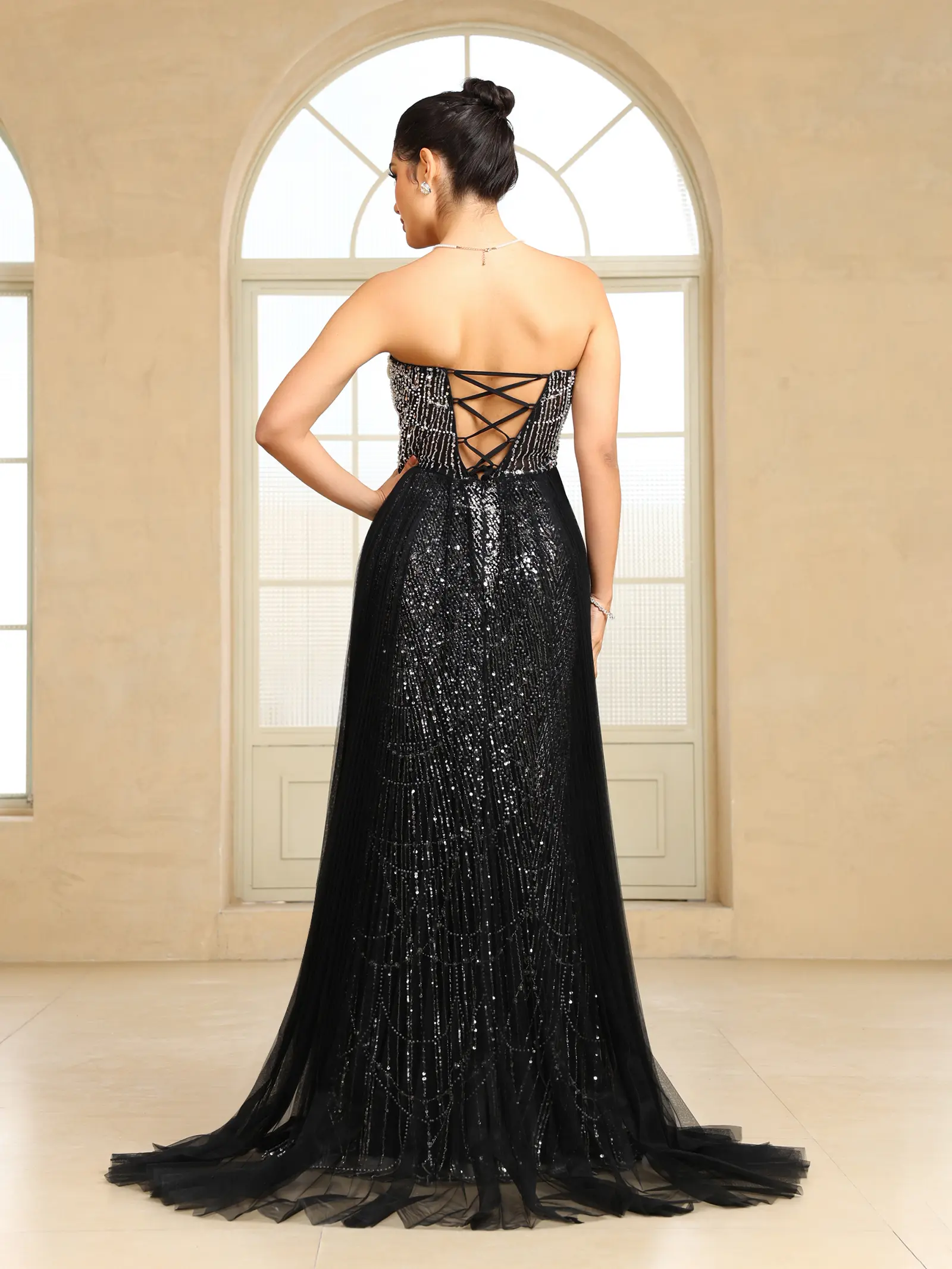 MisShow Black Beaded Mermaid Dresses Luxury Sequins Beading Strapless Evening Dress Sheer Bandage Backless Split Train Prom Gown