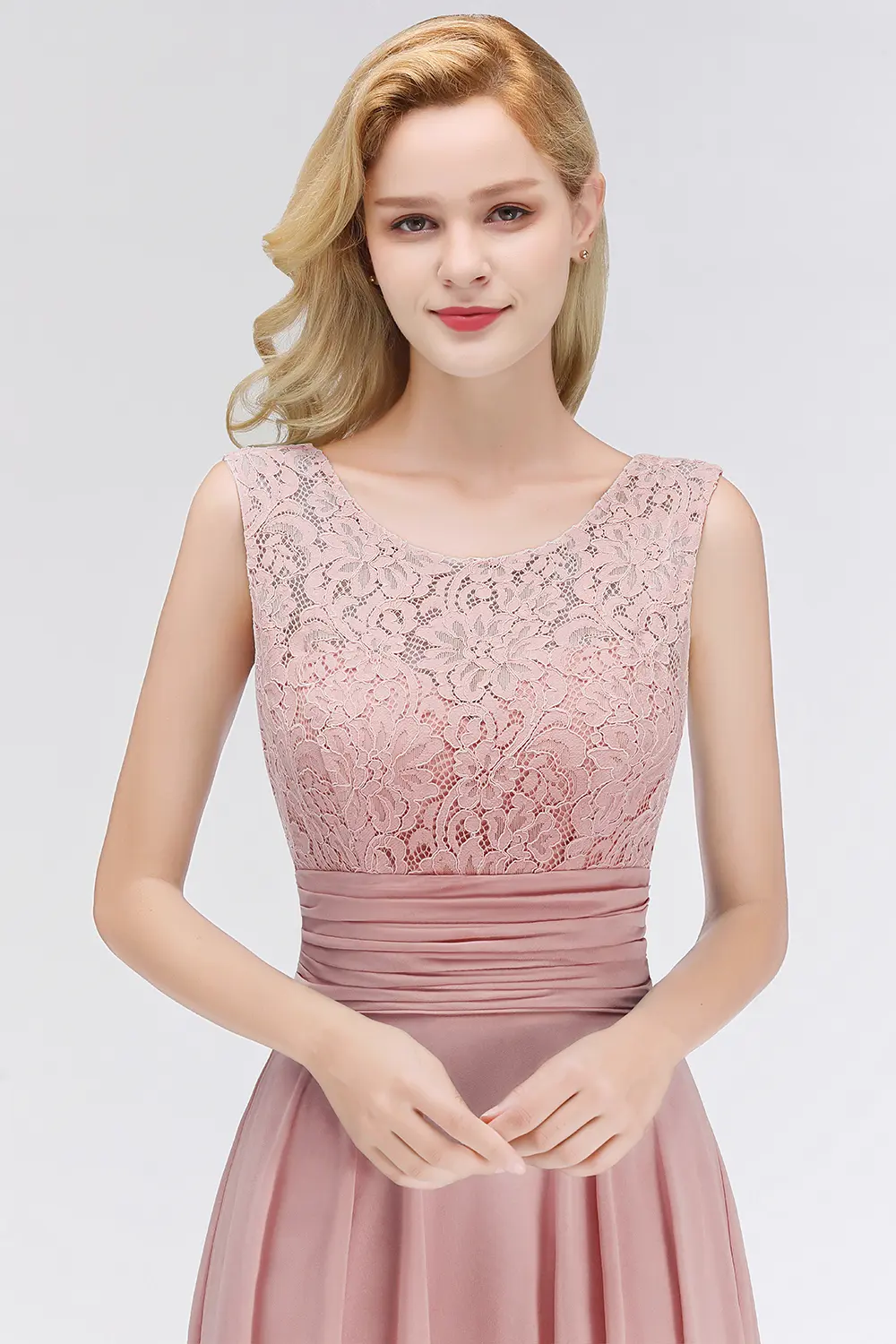 MisShow Elegant Prom Dresses Floral Lace O-Neck Sleeveless Sexy Backless Evening Dress Chiffon Pleated Empire Formal Party Gowns