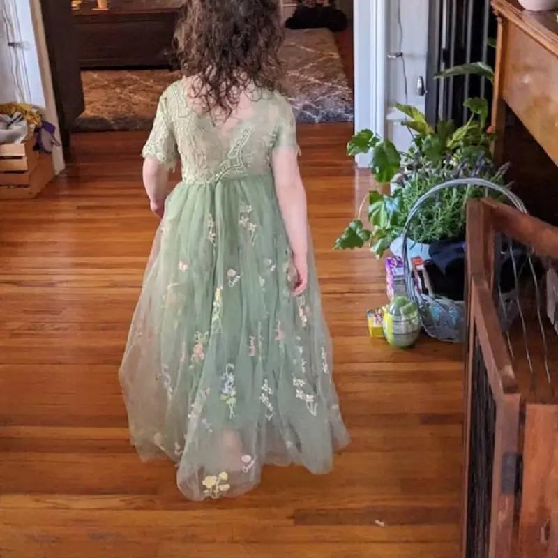 Boho Bridal Embroidered Flower Girl Dress Long Sage Green Lace 3/4 Sleeves Bohemian Beach Rustic Style Kids Wedding Party Dress