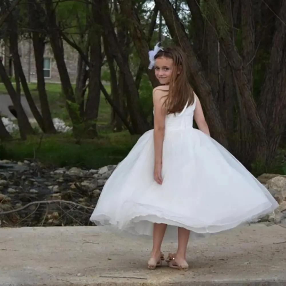 Princess Flower Girl Dresses 2024 Kids Wedding Party Pageant First Communion Gown Chiffon Sleeveless Little Bridesmaid Dress