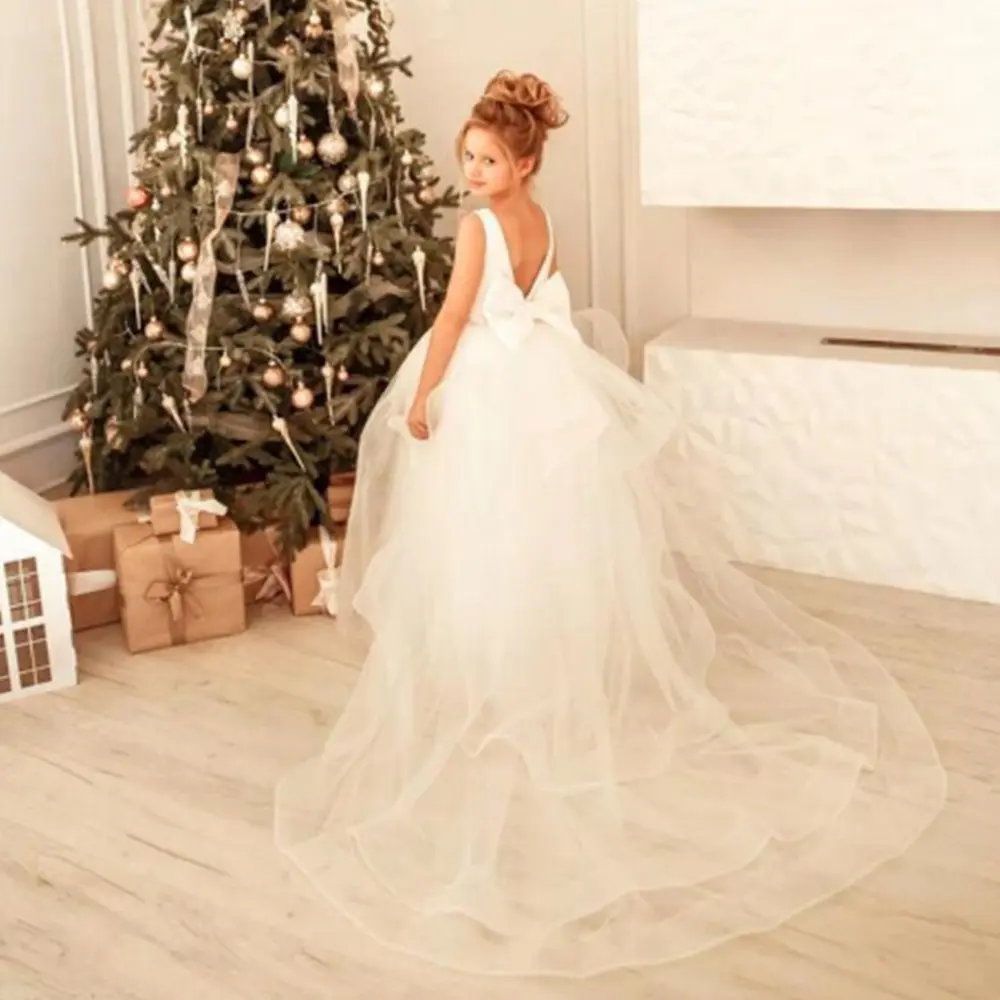 MisShow Flower Girl Dresses Ivory White O-Neck Sleeveless V-Backless Princess Dress Pearls Bow Waist Tulle Train Communion Gowns
