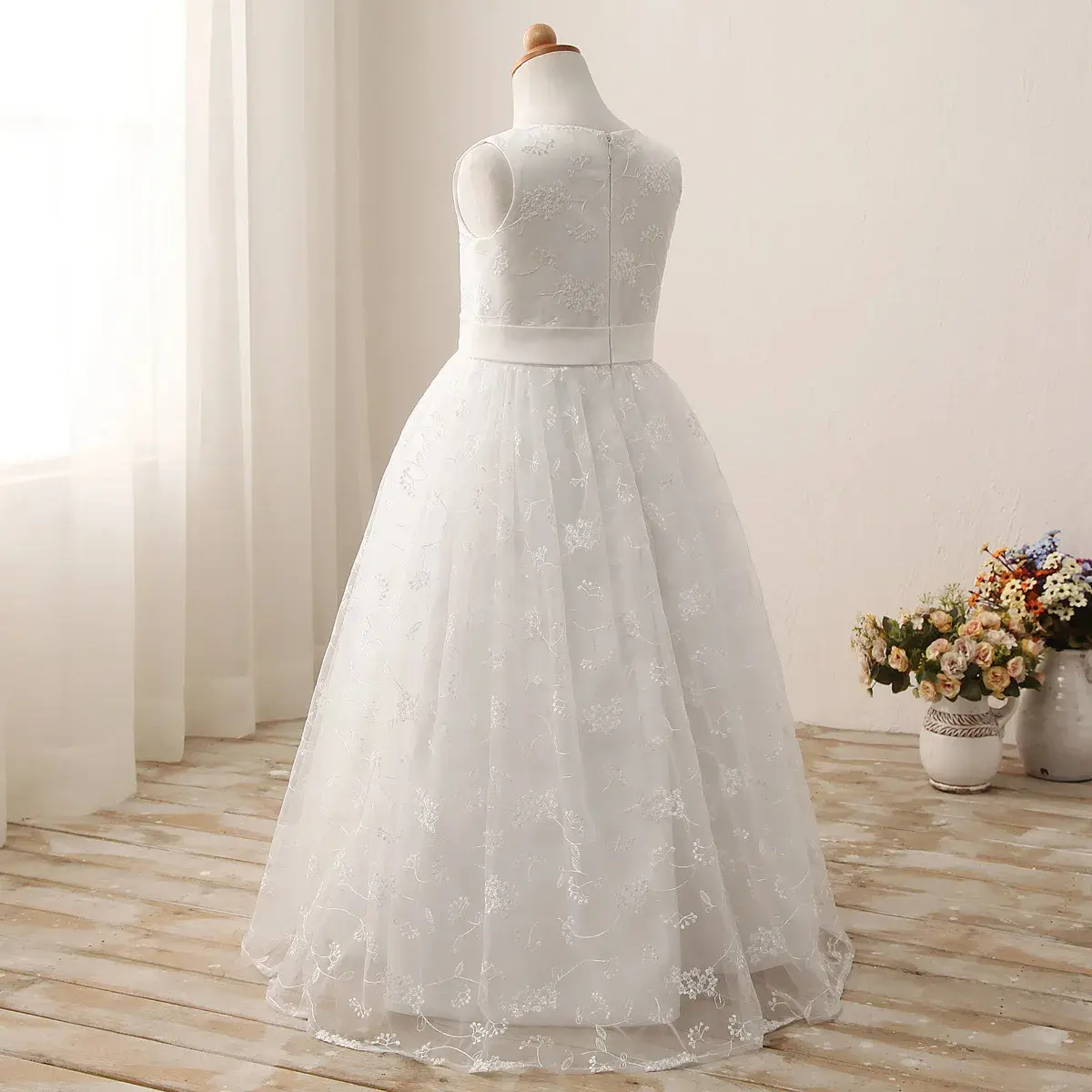Princess Flower Girl Dress Floral Lace Embroidery O-Neck Sleeveless Long Dresses A-Line Ankle-Length Communion Party Gowns 2-13Y