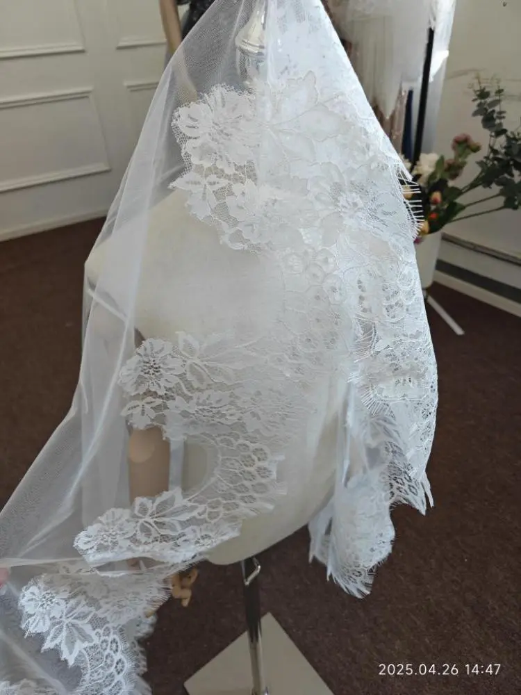 MisShow 2/4M Long Bridal Veils Floral Lace Appliques Edge White Ivory Sheer Tulle Veil Single Layer Wedding Dress Fingertip Veil