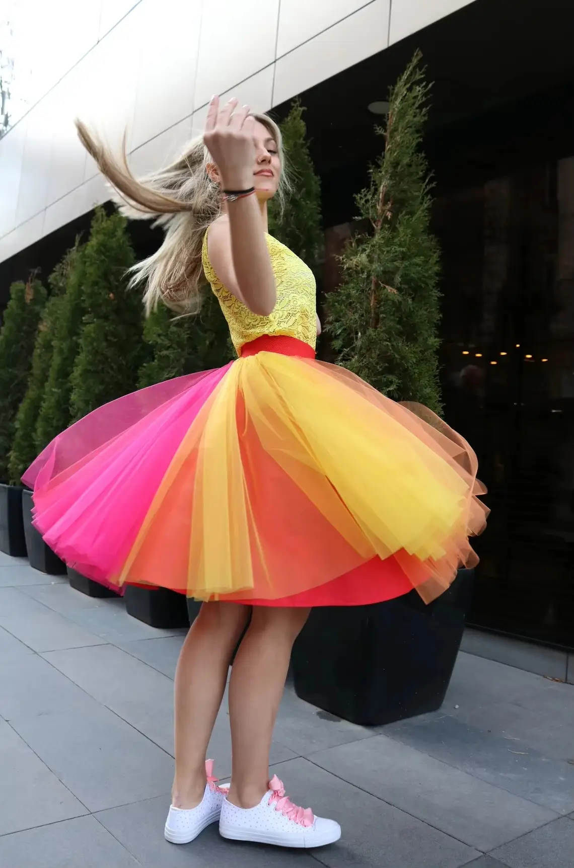 Women's Rainbow Tutu Skirts Layered Fluffy Tulle Petticoat Colorful Knee-length Elastic Waist Underskirt Carnival Party Skirts