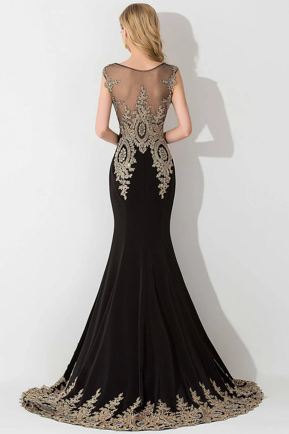 Elegant Lace Appliques Evening Dresses Luxury Sleeveless Illusion Beaded Formal Wedding Party Prom Gowns For Bride Vestidos