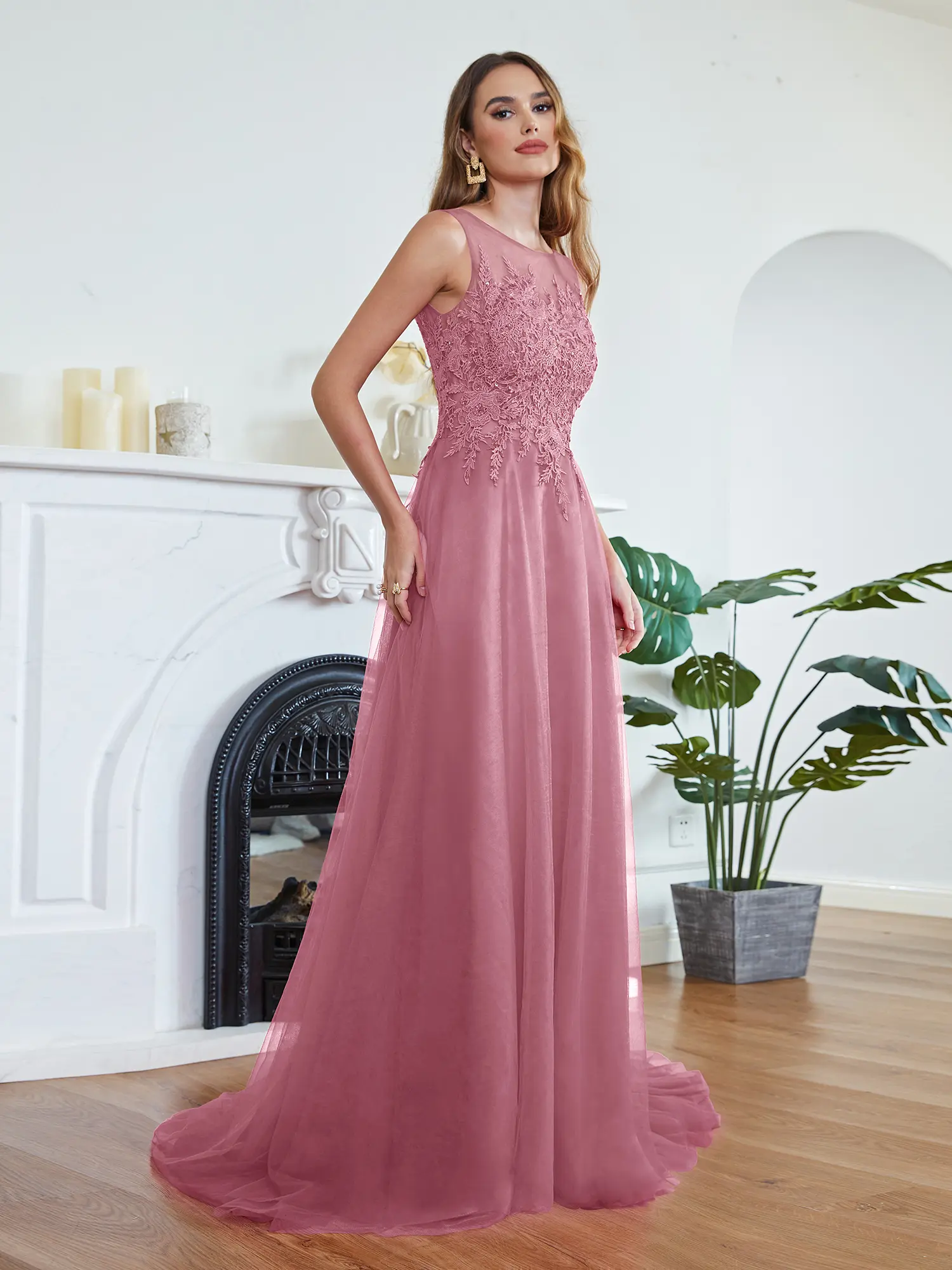 MisShow Long Train Evening Dresses Sheer O-Neck Lace Appliques Sleeveless Backless Prom Dress Empire Tulle Formal Wedding Gowns