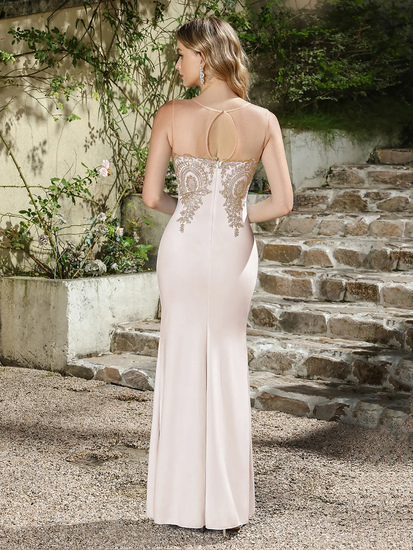 MisShow Ivory Slim Evening Dresses Illusion Strap O-Neck Backless Mermaid Prom Dress Gold Lace Appliques Formal Maxi Vestidos
