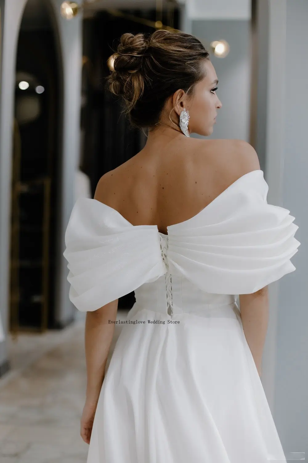 Charming Off The Shoulder Pleat Sweetheart Satin A Line Wedding Dresses Corset Back Sweep Train Custom  Made Vestido De Noival