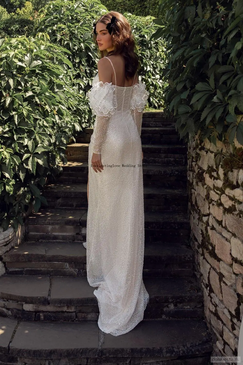 Sexy Shiny Spaghetti Straps Sweetheatr Sheath Wedding Dresses Side Slit Removeable Sleeves Custom Made Rode De Morrie