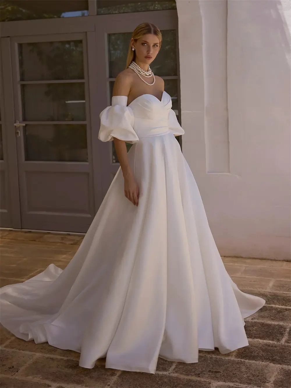 Removeable Short Sleeves Pleat Sweethart Satin A Line Wedding Dresses Corset Back Sweep Train Custom Made 2026 Rode De Morrie