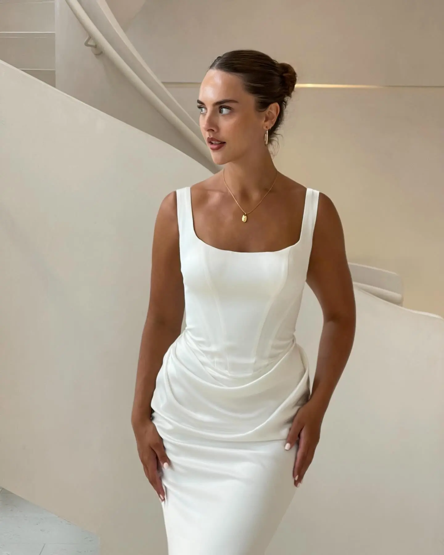 New Two Wide Straps Scoop Neckling Pleat Sheath/Mermaid Wedding Dresses Sweep Train Custom Made 2025 Vestido De Noival