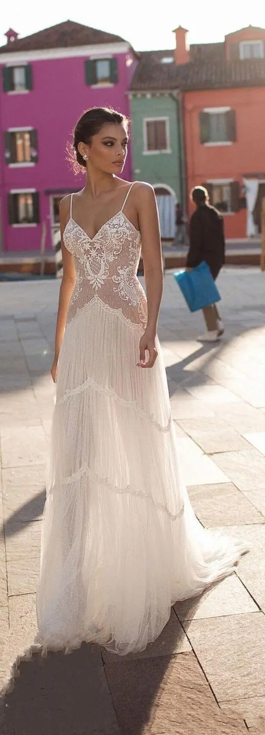 LORIE Bohemia Wedding Dresses Lace V-neck Spaghetti Straps Sleeveless Tulle Beach Bridal Gown Vintage Marriage Gowns Customized