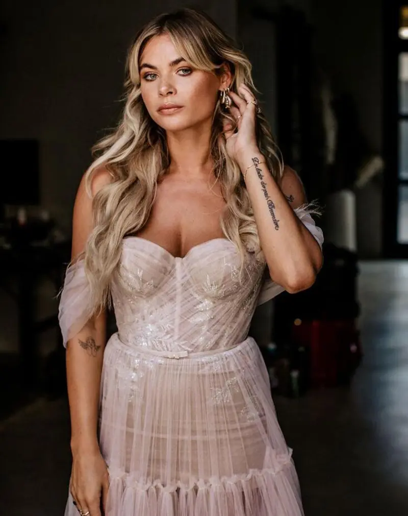 LORIE Boho Wedding Dresses Off the Shoulder Pleats Appliques Tulle Lace Sexy Bohemian Bride Gown 2024 Illusion vestidos de novia